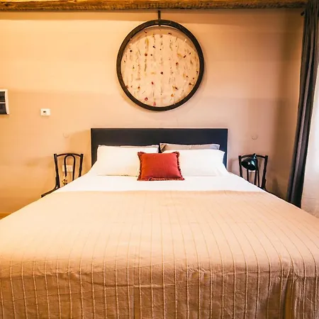 Belakapa Authentic House With Garden And Free Parking Semesterbostad *