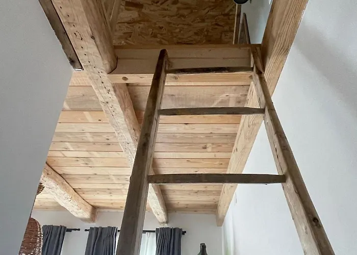 Belakapa Authentic House With Garden And Free Parking