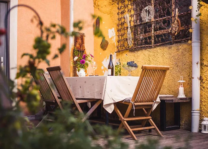 Belakapa Authentic House With Garden And Free Parking בית נופש